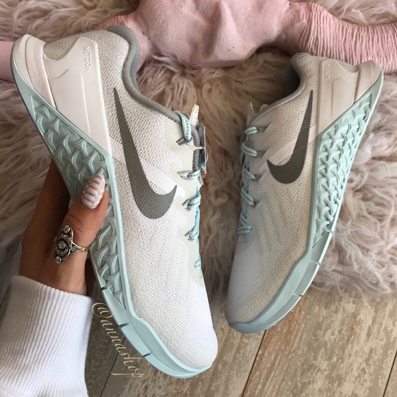 nike metcon 3 reflect